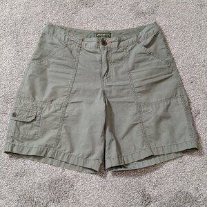 EDDIE BAUER Army Green Olive Mid-Rise Cotton Cargo Shorts; Size 8
